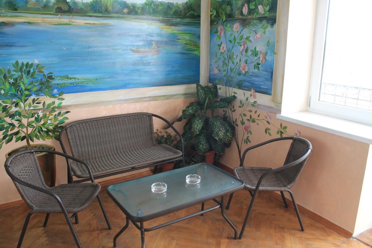 Hotel Sluch Starokostyantyniv Екстериор снимка